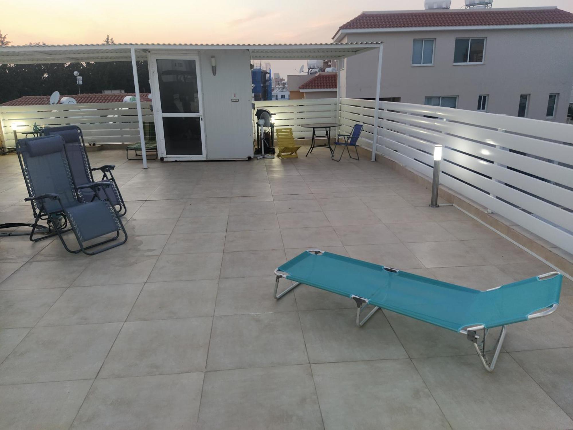 Sunshine Spacious Apartment Paphos