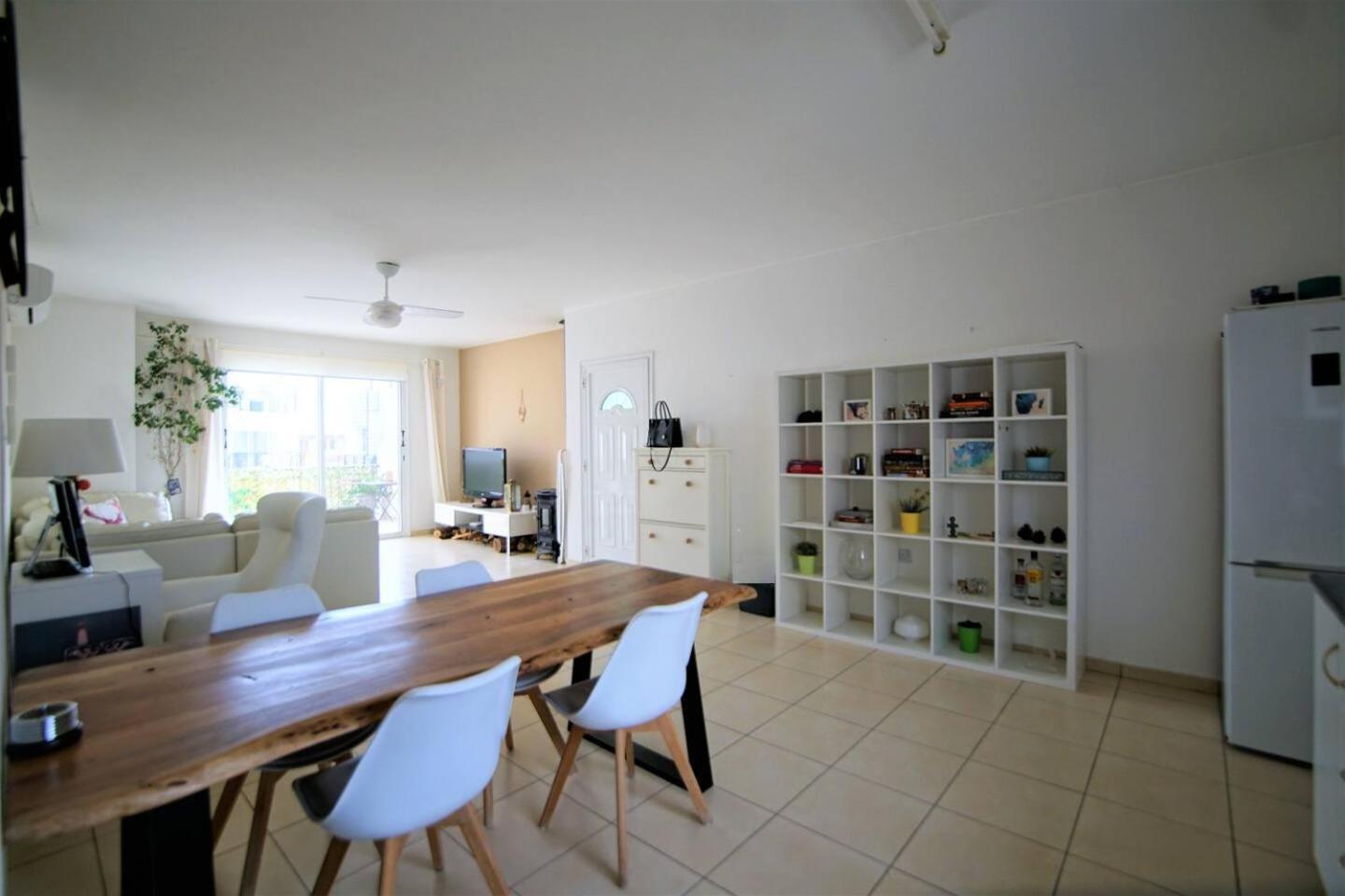 Sunshine Spacious *